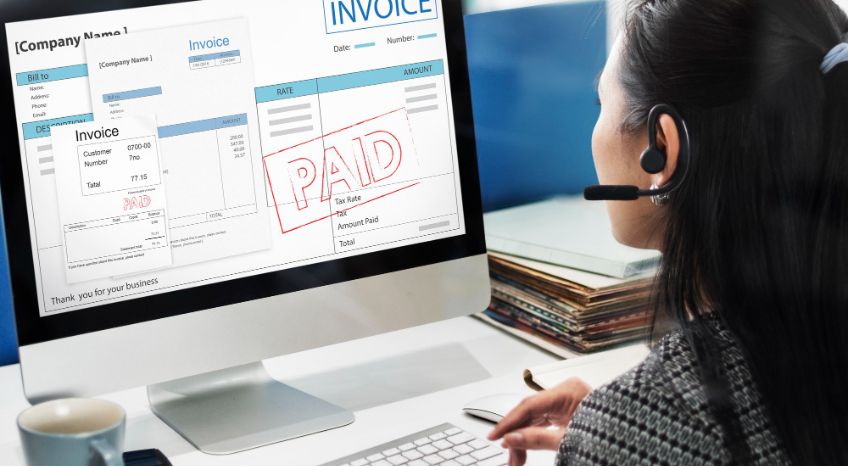 What Key Features Should I Look for in Manager Accounting Software for Invoicing, Payroll and Expense Tracking?